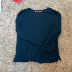 Athleta long sleeve shirt